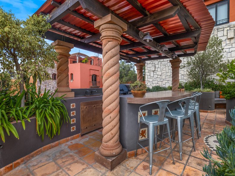 Casa El Grifo — 26 photos