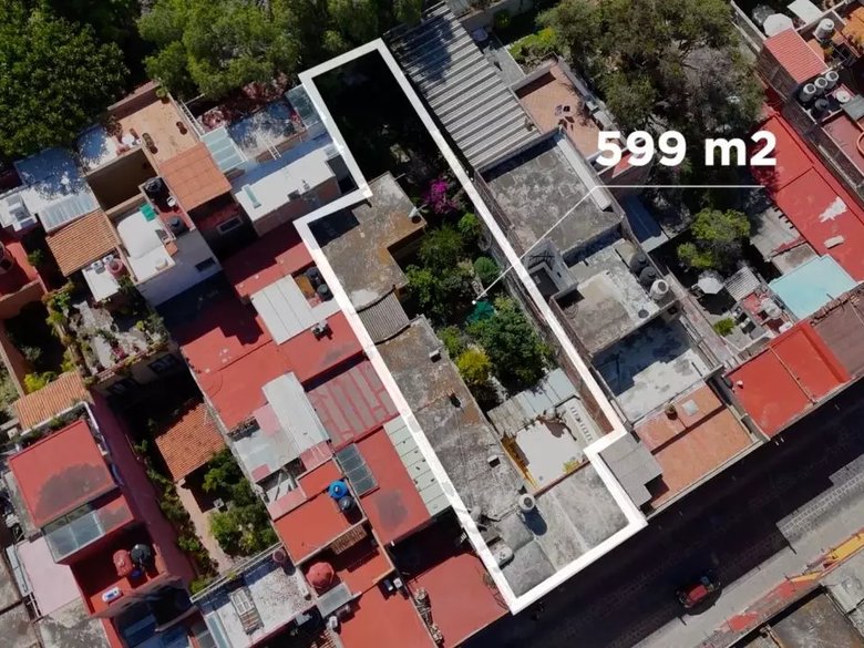 Fixer upper Insurgentes — 6 photos