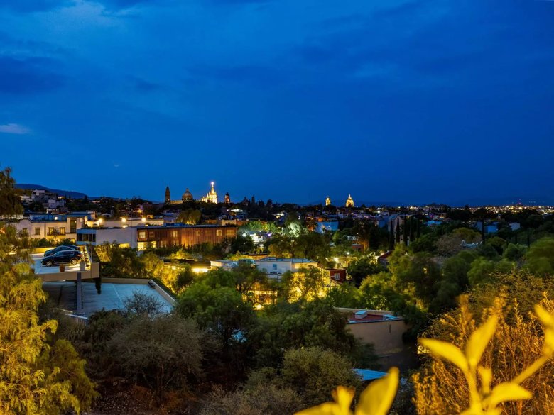 Casa Noche Mágica — 6 photos