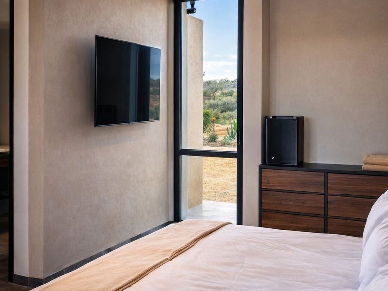 Modern Luxury Home with Casita & Pool in Los Senderos — 28 photos