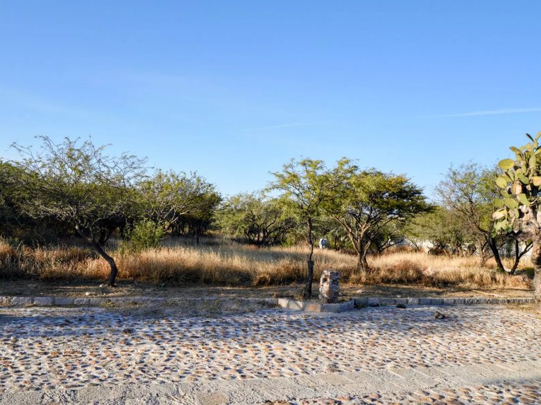 Lote en La Reserva Marroquin Abajo — 4 photos