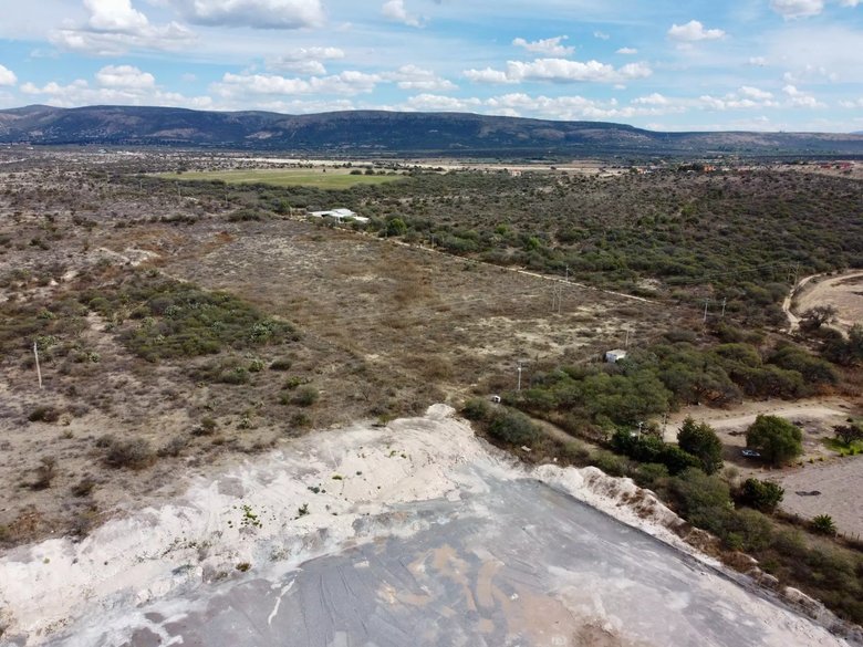Los Portales Land — 13 photos