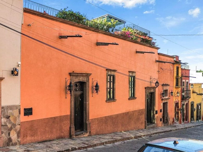 Casa de la Canal — 4 photos