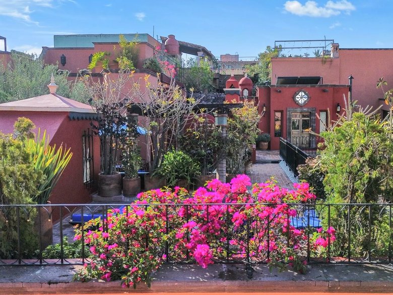 Casa de la Canal — 11 photos