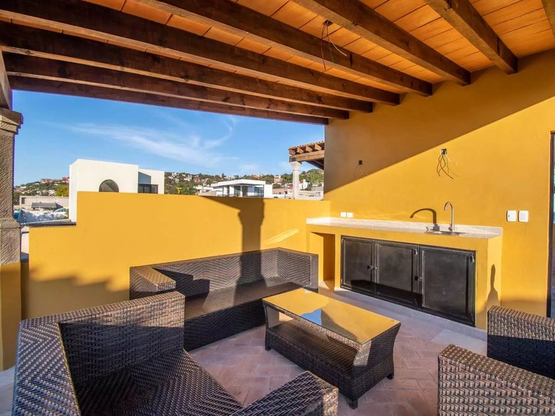 Villa Tamayo — 20 photos