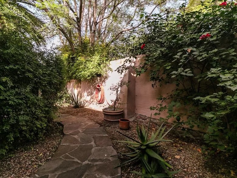 CASA DE JUAN GABRIEL — 24 photos
