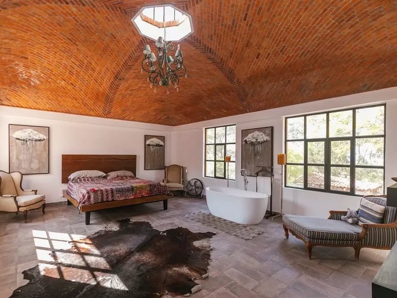 CASA DE JUAN GABRIEL — 16 photos