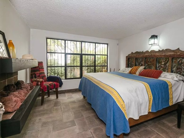 CASA DE JUAN GABRIEL — 15 photos