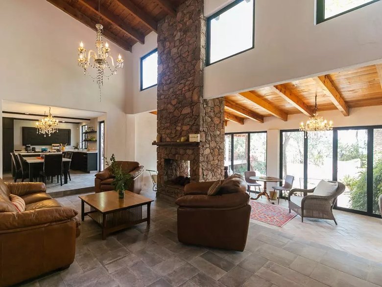 CASA DE JUAN GABRIEL — 12 photos