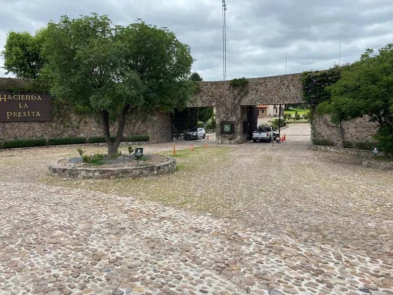 Homesite in Hacienda La Presita — 5 photos