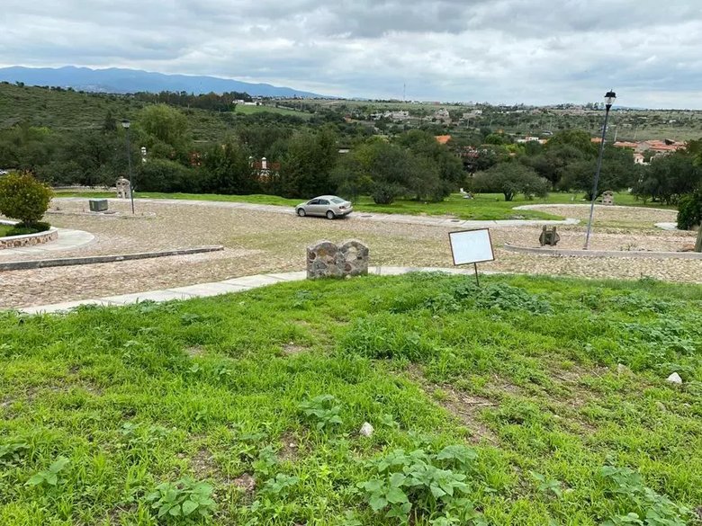 Homesite in Hacienda La Presita — 8 photos