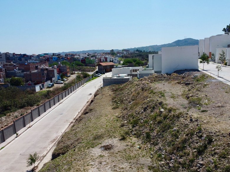 Lote Residencial Barroco — 6 photos
