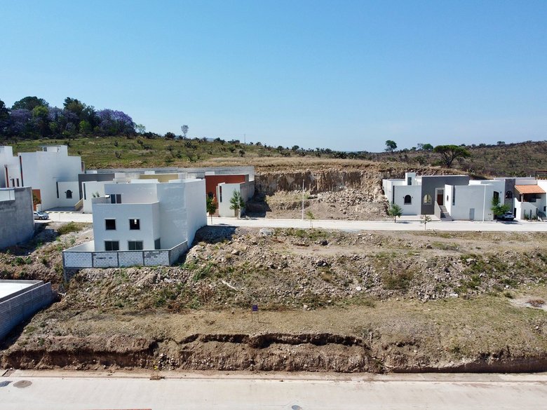 Lote Residencial Barroco — 8 photos