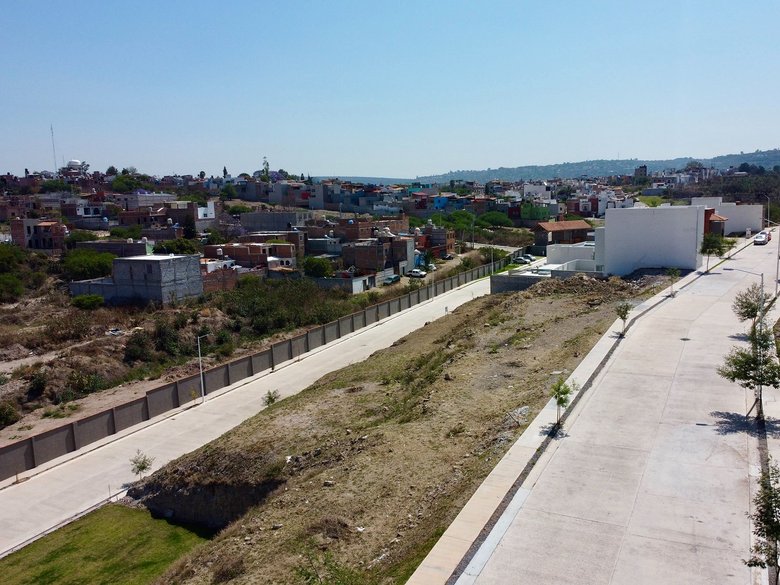 Lote Residencial Barroco — 5 photos