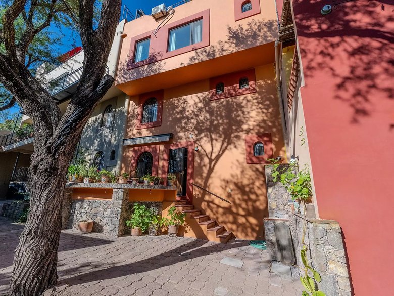 Casa Corazón — 16 photos