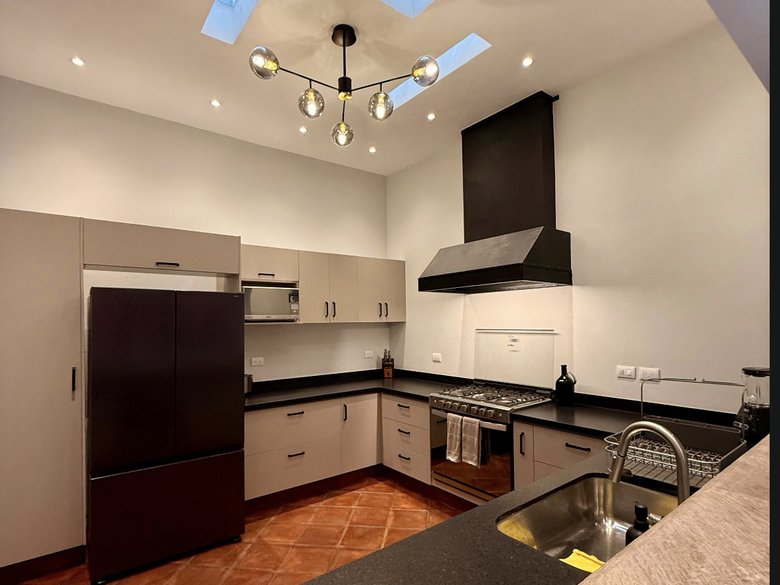 Beautiful Residence in Villas Acuarela, 4 bedrooms with en-suite bathrooms , high -quality finishes — 3 photos