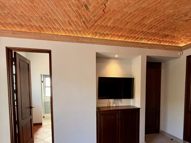 Beautiful Residence in Villas Acuarela, 4 bedrooms with en-suite bathrooms , high -quality finishes — 31 photos