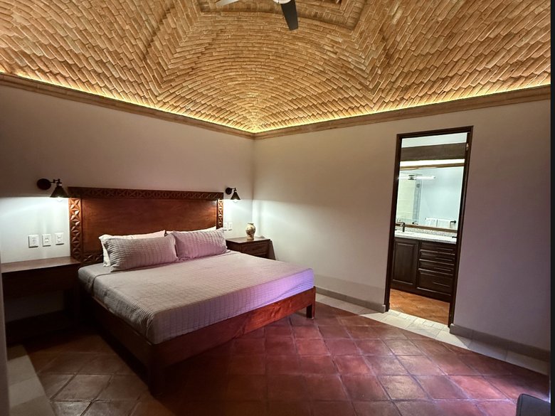 Beautiful Residence in Villas Acuarela, 4 bedrooms with en-suite bathrooms , high -quality finishes — 34 photos