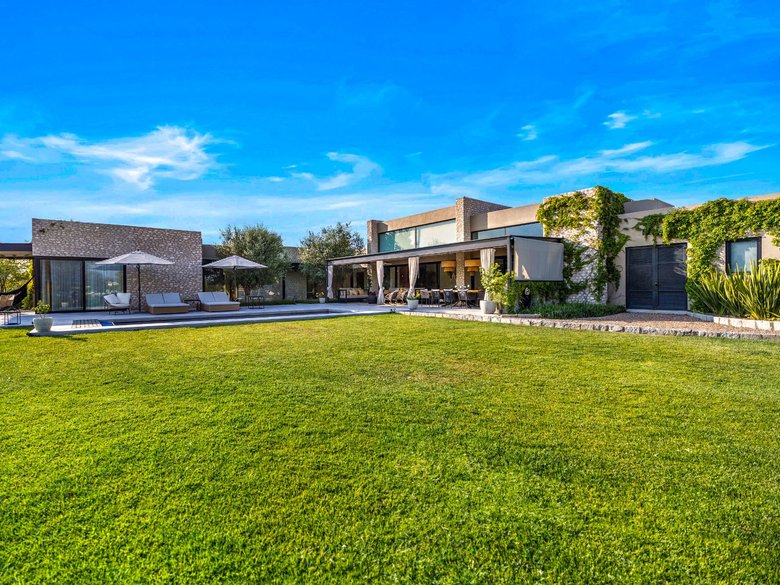 Casa Conejo — 35 photos