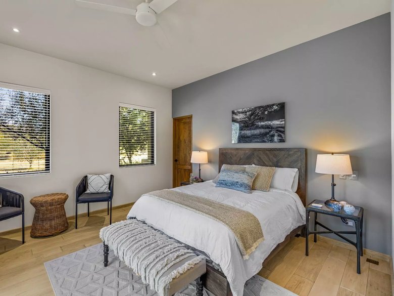 Casa Conejo — 21 photos