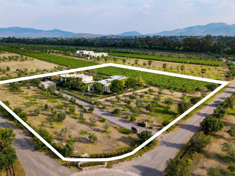 Casa Conejo — 40 photos