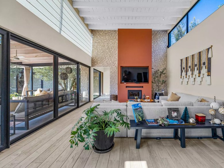 Casa Conejo — 4 photos