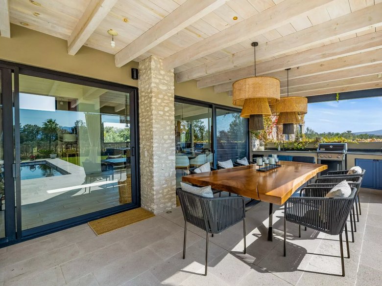 Casa Conejo — 15 photos