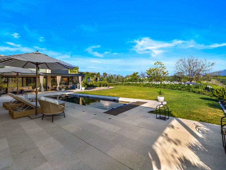 Casa Conejo — 34 photos