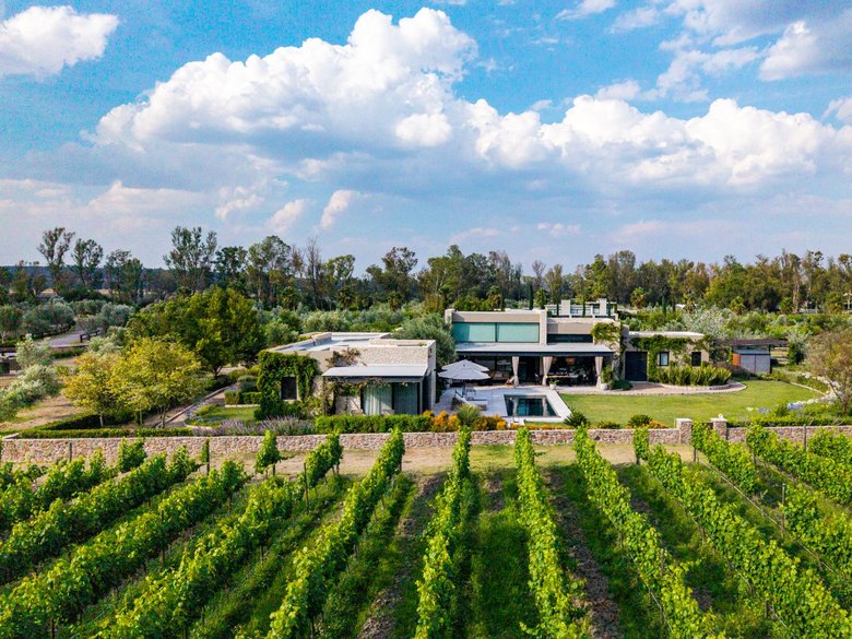 Casa Conejo — 36 photos