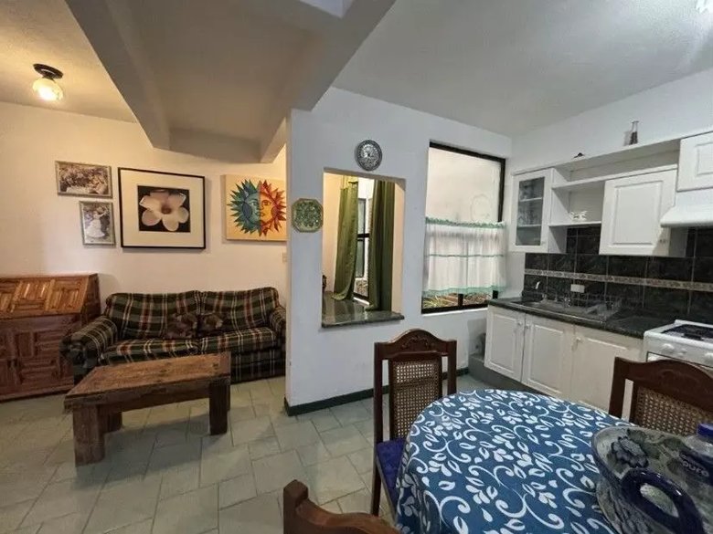 HOTEL CASA DE LOS SOLES — 8 photos