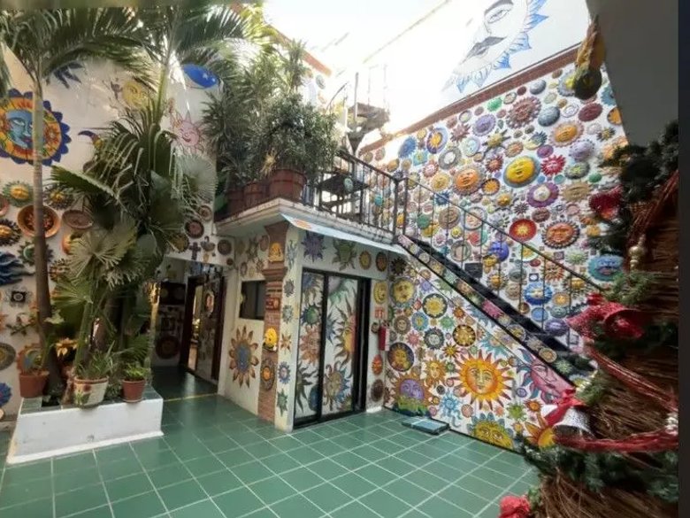 HOTEL CASA DE LOS SOLES — 4 photos