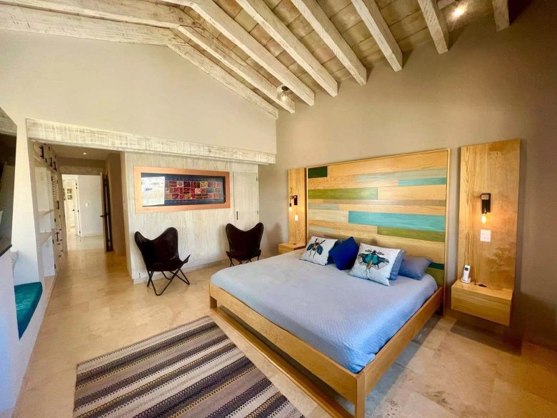 RESIDENCIA PUERTA BLANCA — 13 photos