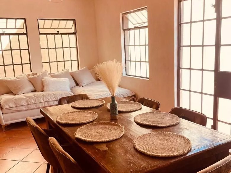 CASA MEI — 10 photos