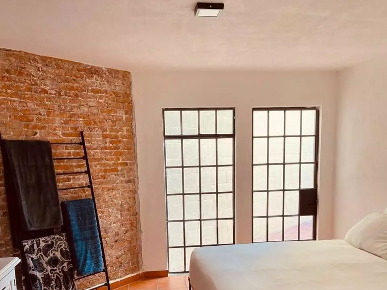 CASA MEI — 3 photos