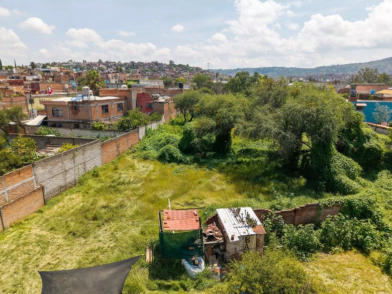 Terreno Antigua Estación FF CC — 16 photos