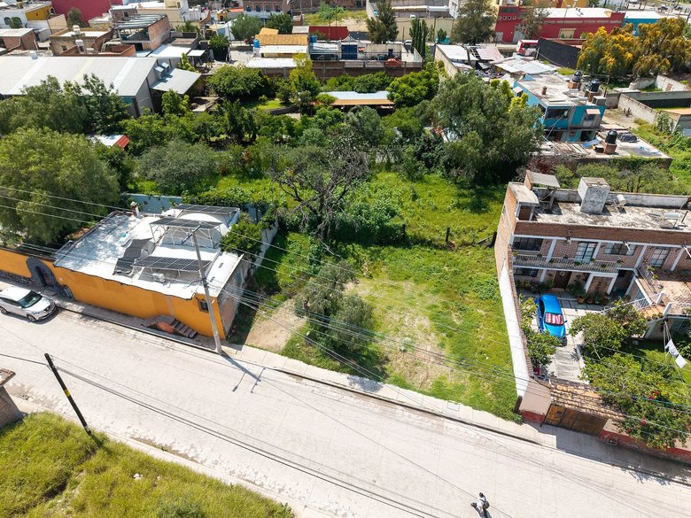 Terreno Antigua Estación FF CC — 5 photos