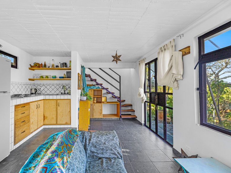 Lake view Retreat with Organic Gardens — 20 photos