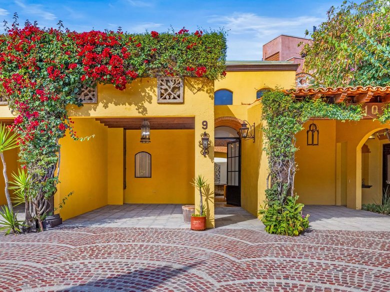 Allende Village Villa 9 — 1 photos