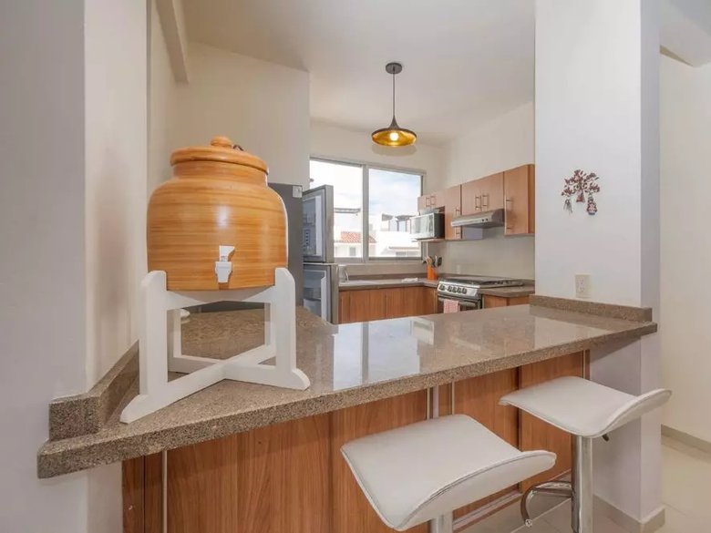Vista Magna 18 — 8 photos