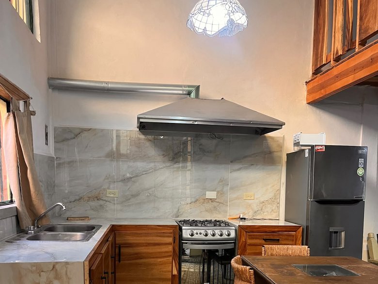 FIXER IN SAN ANTONIO — 15 photos