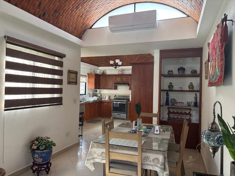 Casa Clair — 5 photos