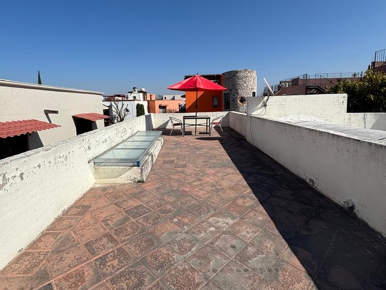Casa Clair — 19 photos