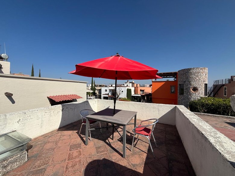 Casa Clair — 20 photos