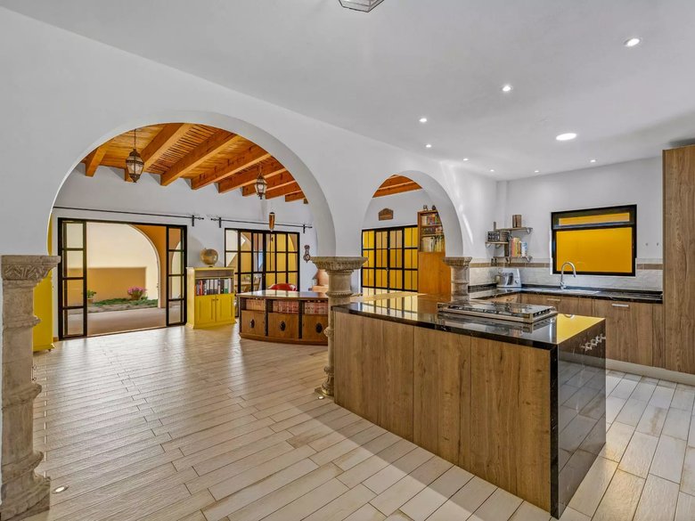 Casa Primavera — 5 photos