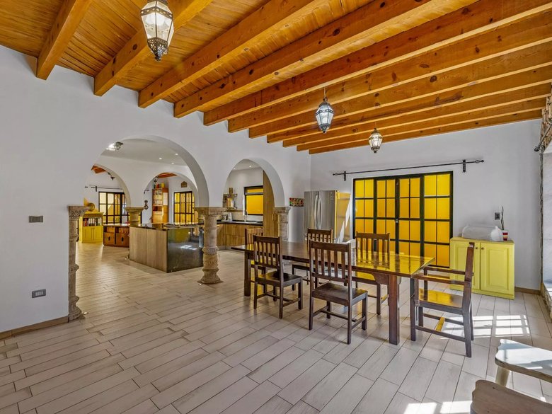 Casa Primavera — 2 photos