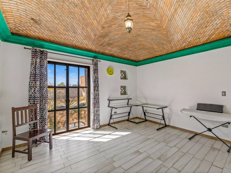 Casa Primavera — 16 photos
