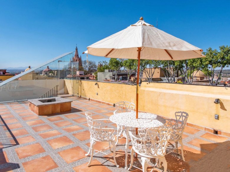 Casa Romance — 15 photos