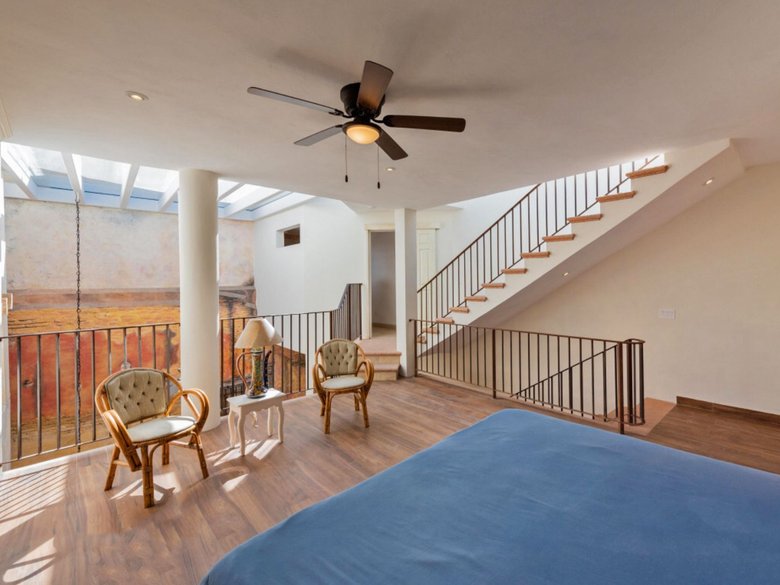 Casa Romance — 12 photos