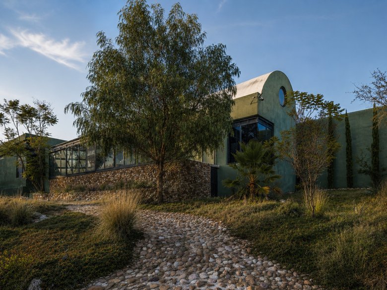Rancho Montecillo de Nieto — 34 photos