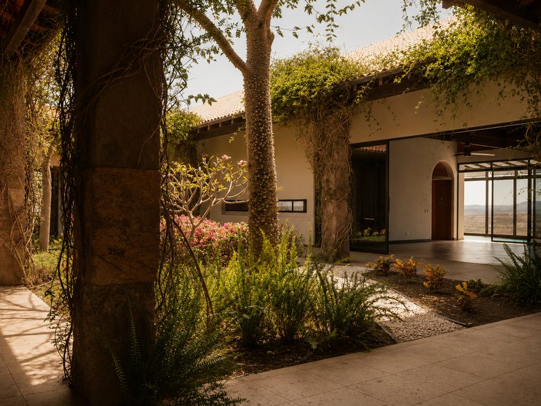 Rancho Montecillo de Nieto — 3 photos